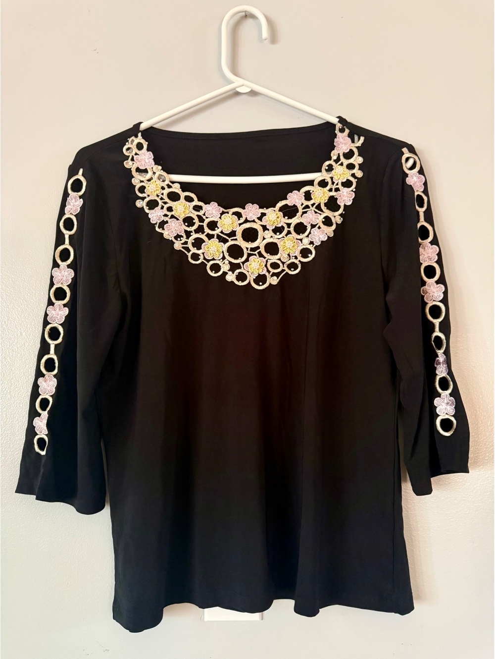 Whimsigoth Pastel Floral Crochet Lace Trim Black Top Cottagecore M/L